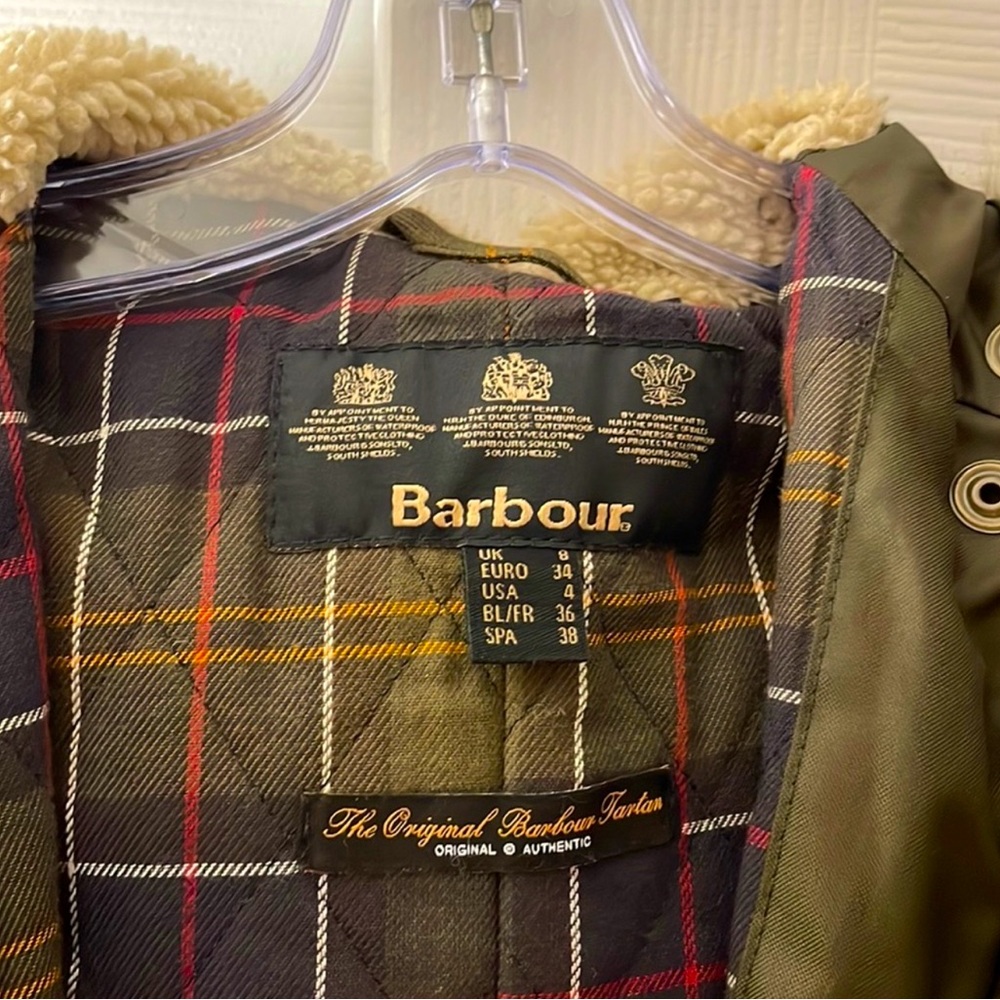 Authentic Barbour Waxed Coat Size:4